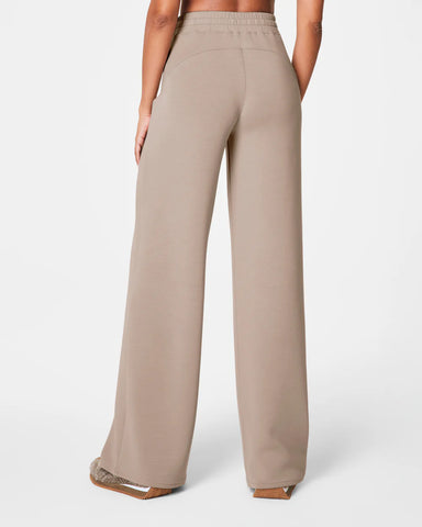 Spanx Air Essentials Wide Leg Pant- Ashwood